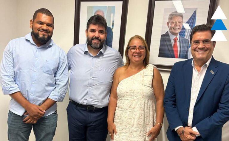 URUÇUCA: PREFEITA SE REÚNE COM REPRESENTANTES DO GOVERNO DO ESTADO PARA  IMPULSIONAR DESENVOLVIMENTO DO MUNICÍPIO