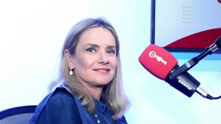 DEPUTADA IVANA BASTOS FAZ  HISTÓRIA COMO PRIMEIRA MULHER A PRESIDIR A ALBA