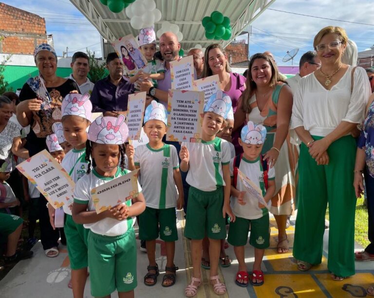 Itajuípe:Prefeitura  inaugura  Creche José Gomes de Sá no Bairro Santo Antônio
