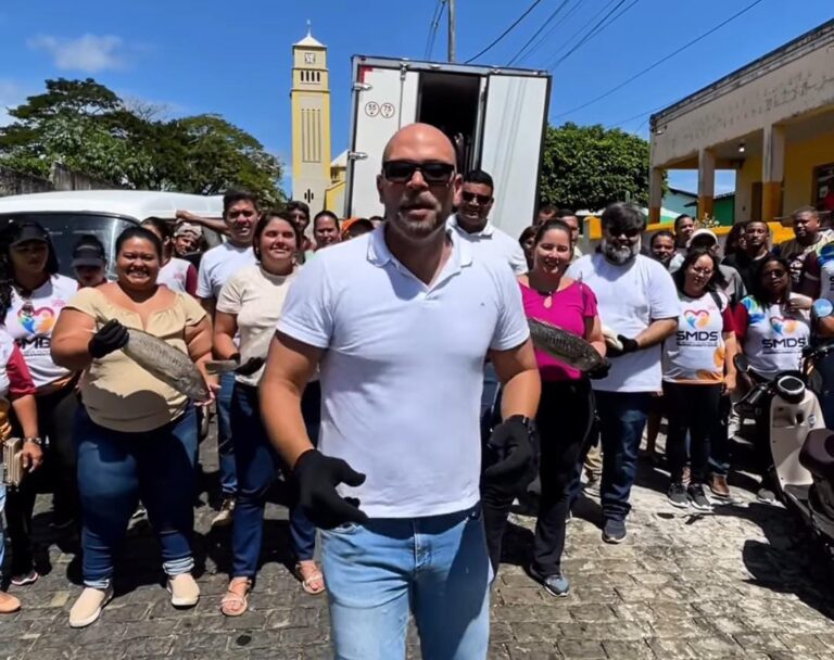 Itajuípe: Prefeitura distribui 15 toneladas de peixes em ação de solidariedade durante a Semana Santa
