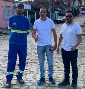 Itajuípe: Mesmo em recesso, vereador Tenente Portela acompanha execução de pedidos de providências