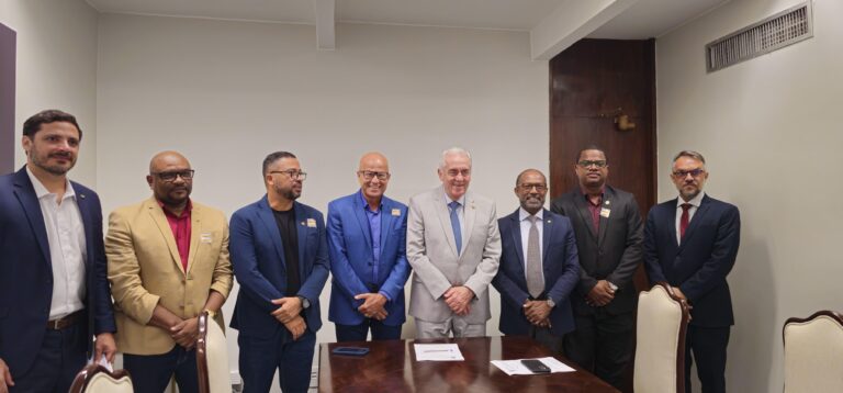 Ilhéus: Bebeto Galvão se reúne com senador Otto Alencar para apresentar demanda do Aeroporto