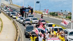 Bebeto lidera Carreata da Vitória e encerra campanha nas ruas de Ilhéus
